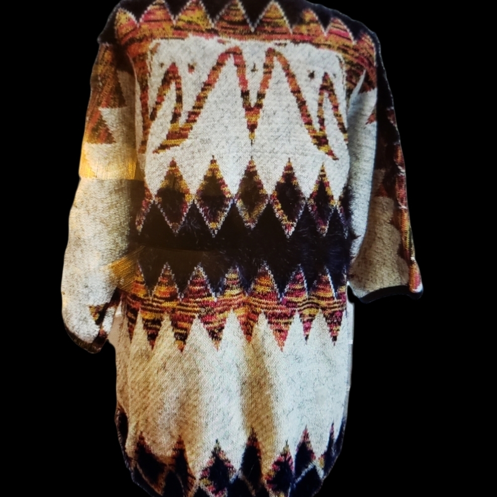 Beautiful cardigan - Picture 2 of 7